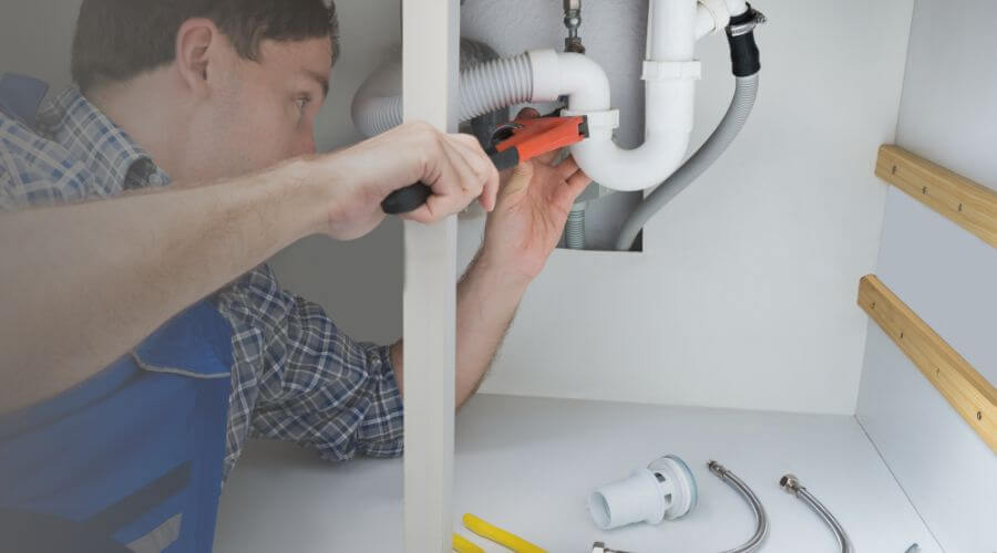 Local tankless water heater installation in Prinsburg, MN
